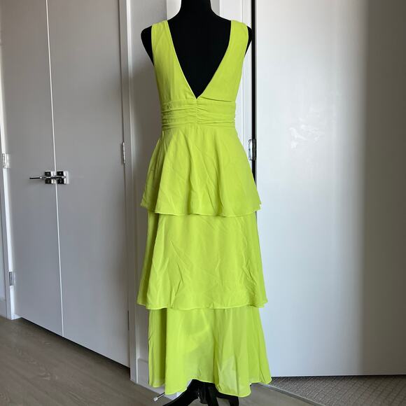 Lulu's Maxi Dress Small Celebration Time Sleeveless Tiered Midi Lime Green FLAW - Picture 3 of 16